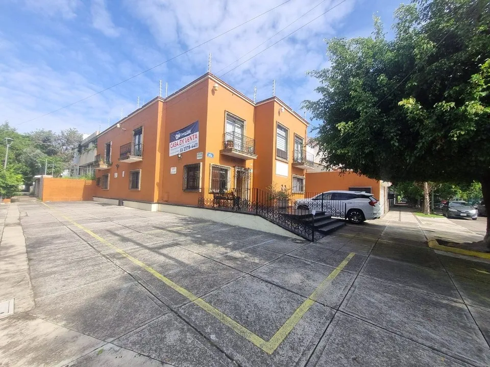 Casa en Venta en Ladrón de Guevara, Guadalajara, Jalisco.