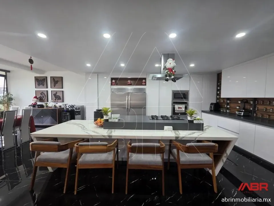 Foto 6 de Casa en venta en Av Parque Virreyes, Virreyes, Zapopan