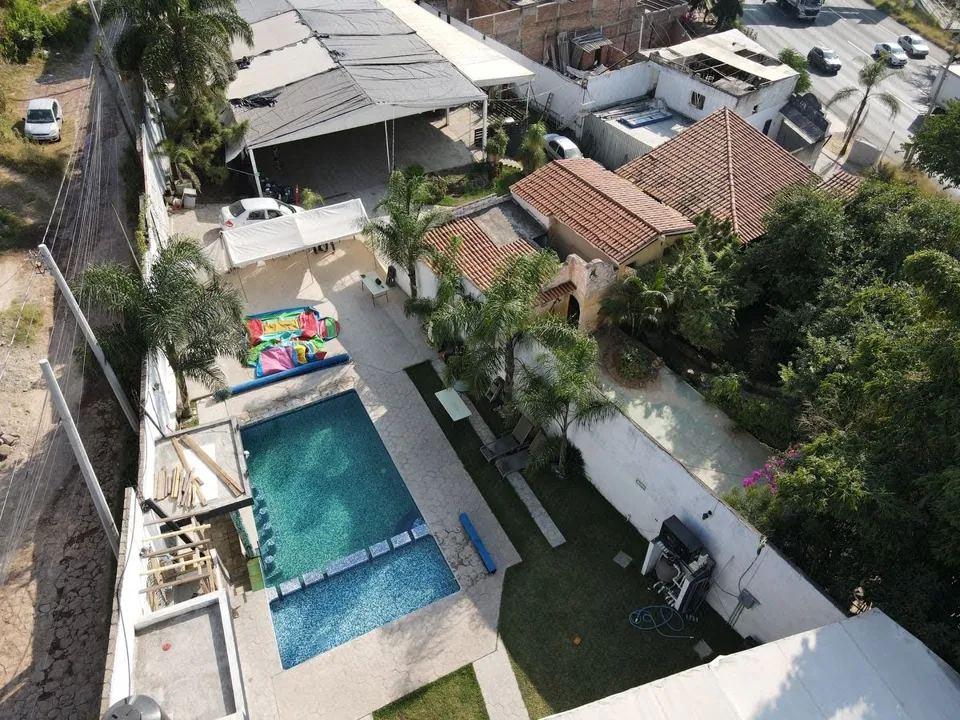 Terreno Comercial en Tlaquepaque La Duraznera