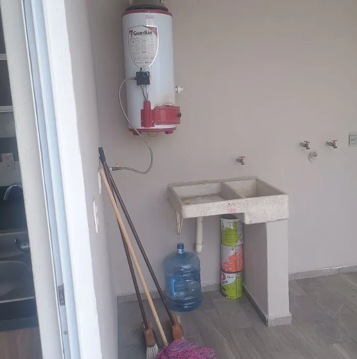 Foto 4 de Casa en venta en Calle San Blas, PASEO DE LOS PARQUES, San Pedro Tlaquepaque
