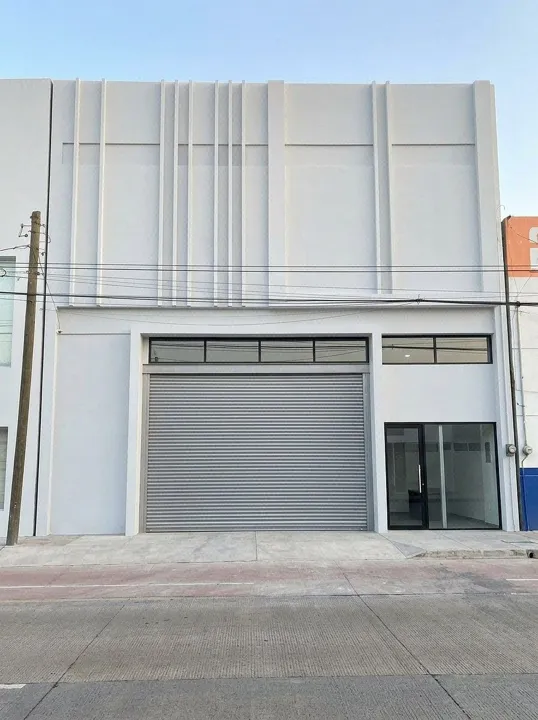 BODEGA COMERCIAL EN RENTA LATERAL PERIFERICO SUR EL BRICEÑO