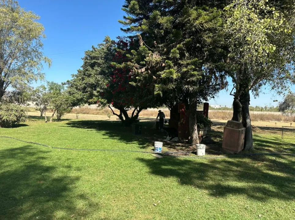 Terreno en venta en Calle Ramos Millán, Valle de La Misericordia, San Pedro Tlaquepaque