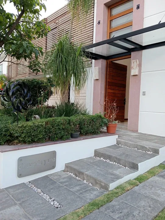 Foto 2 de Casa en Venta en Bugambilias - Azaleas 888