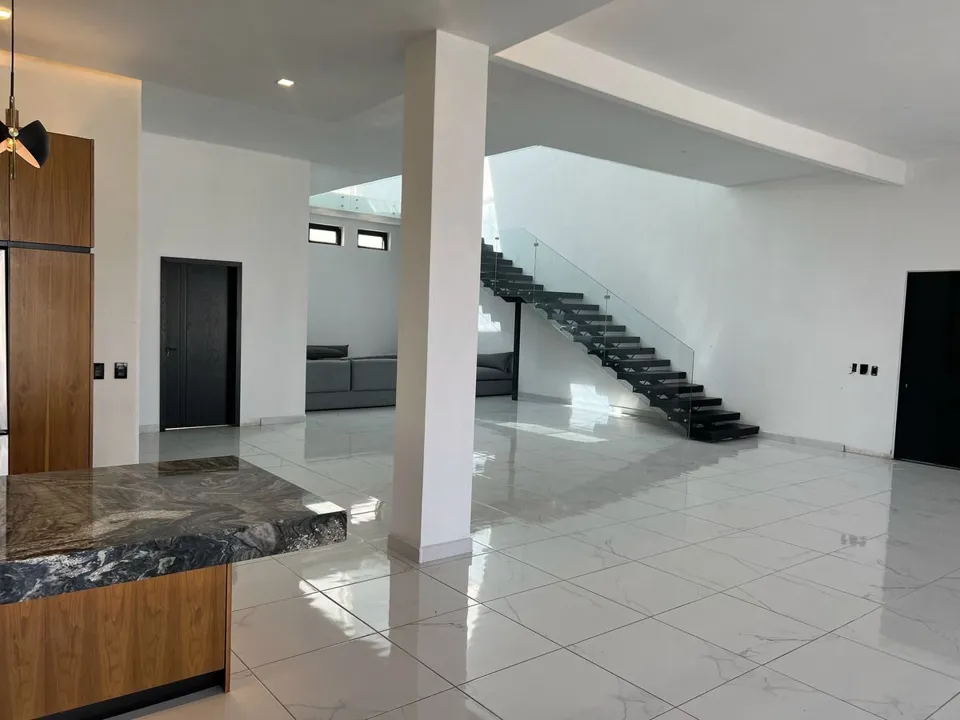 Foto 2 de CASA EN VENTA EN BALCONES DE LA CALERA