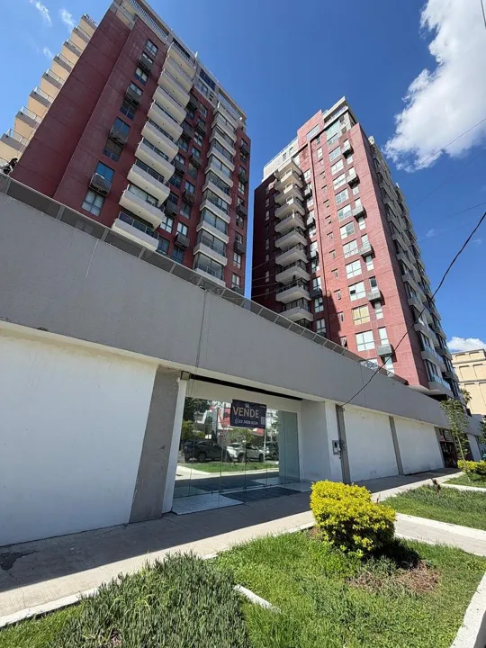Foto 2 de OFICINA EN VENTA EN ARCOS VALLARTA