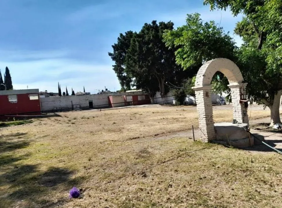 Foto 6 de TERRENO VENTA/RENTA LOS ROBLES ZAPOPAN