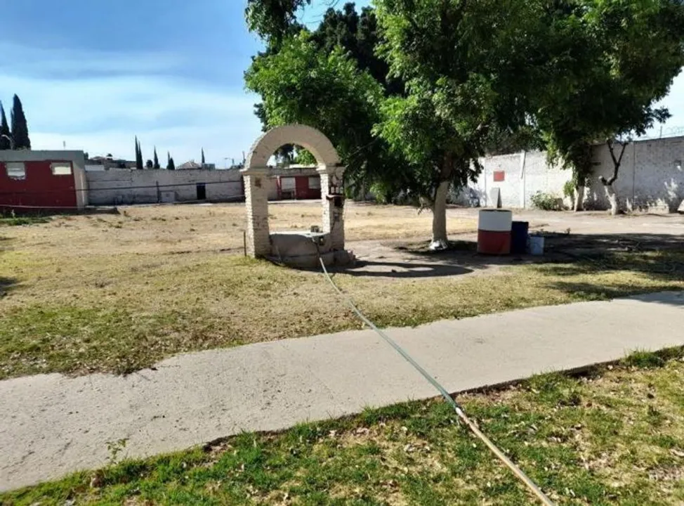 Foto 7 de TERRENO VENTA/RENTA LOS ROBLES ZAPOPAN