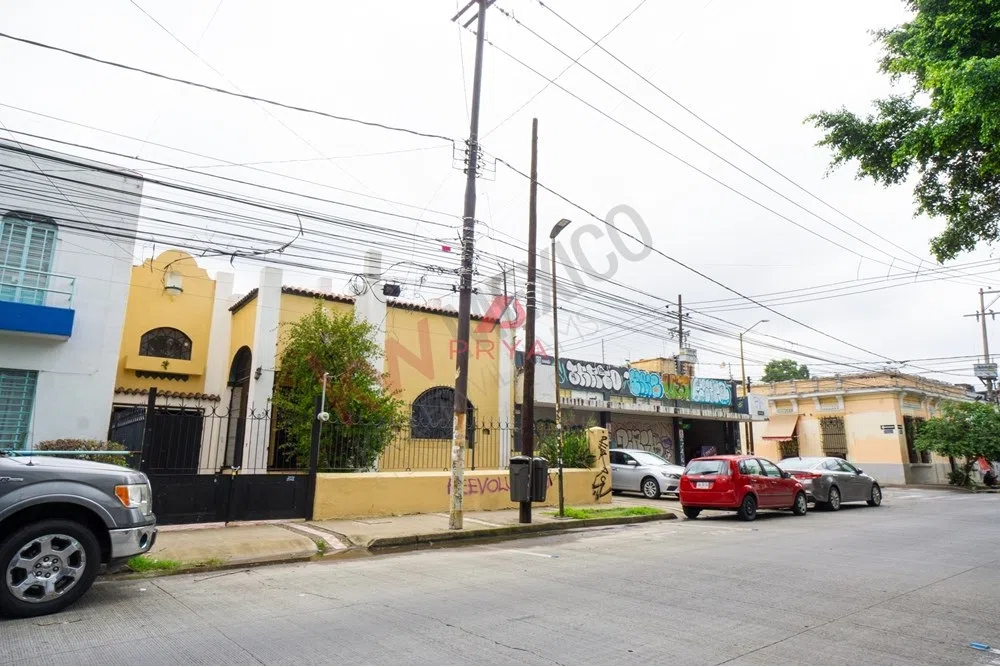 Foto 2 de Casa en Venta en la Americana, Guadalajara , Jalisco