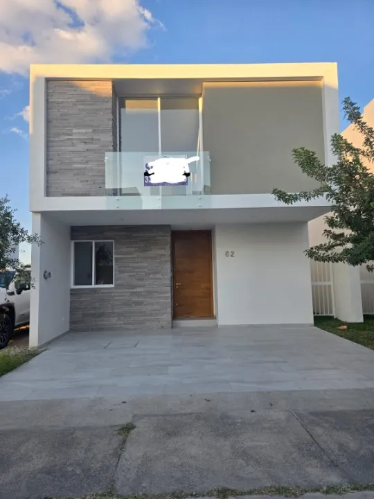 Casa en venta en Calle Paseo del Norte, Parques Vallarta, Zapopan