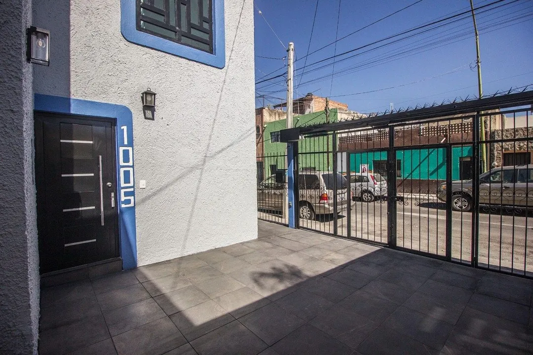 Foto 2 de Casa en renta, Alcalde Barranquitas, Guadalajara | RCR-2353