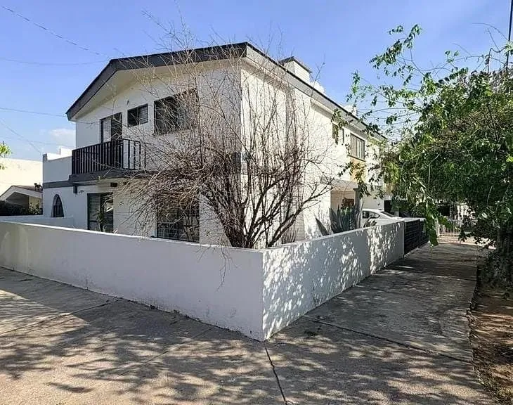 Casa en venta en Victoria, Colomos Providencia, Guadalajara