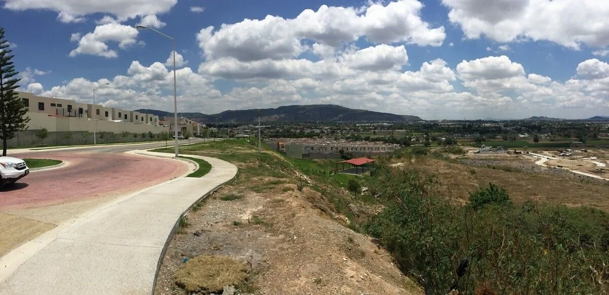Foto 2 de Terreno en Coto Altea con Potencial para Desarrollo Vertical