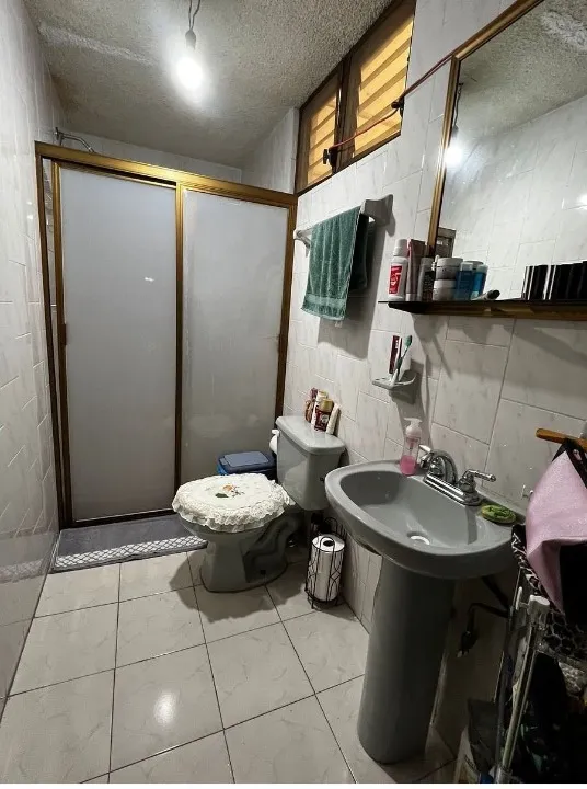 Foto 4 de Casa en venta en Calle Sierra Leona, Independencia, Guadalajara
