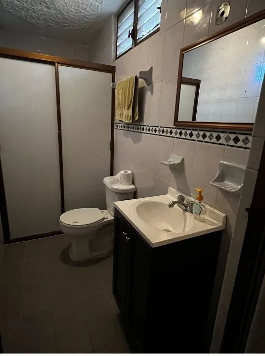 Foto 8 de Casa en venta en Calle Sierra Leona, Independencia, Guadalajara