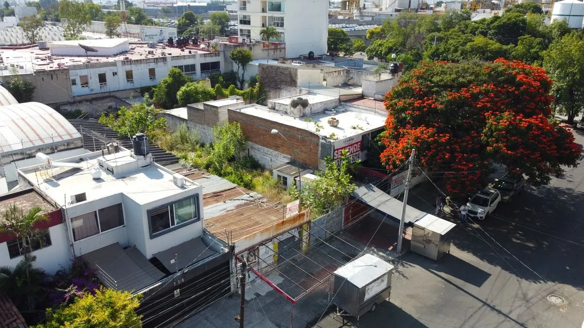 Foto 4 de Terreno 1,063 m2 en Colonia Americana de Guadalajara, para Desarrollo Vertical o Uso Mixto
