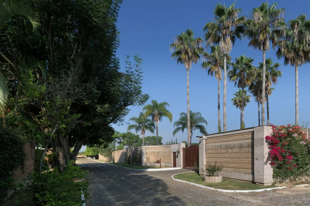 Foto 4 de TERRENO DE LUJO EN VENTA EN EL FRACCIONAMIENTO SAN ACASIO