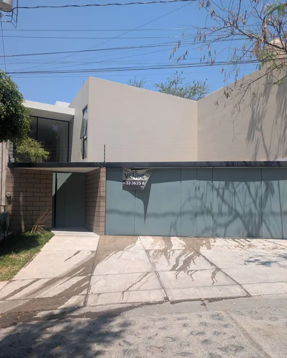 Casa en venta en Zona Centinela, Zapopan, Jal.
