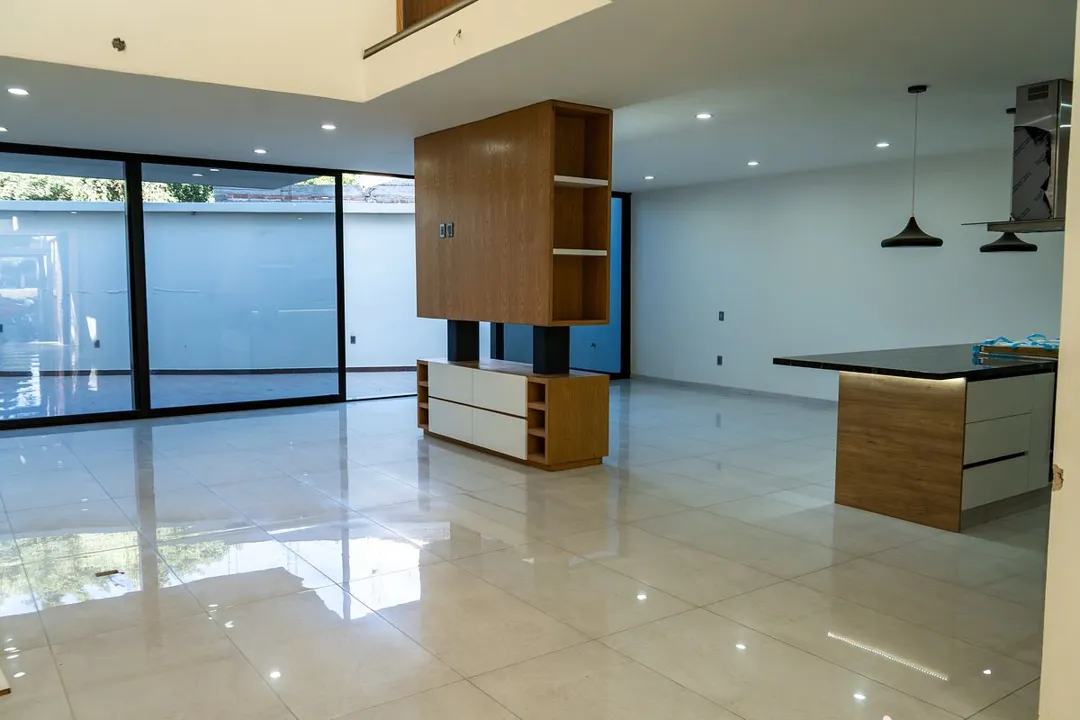 Foto 2 de Casa en venta en Zona Centinela, Zapopan, Jal.