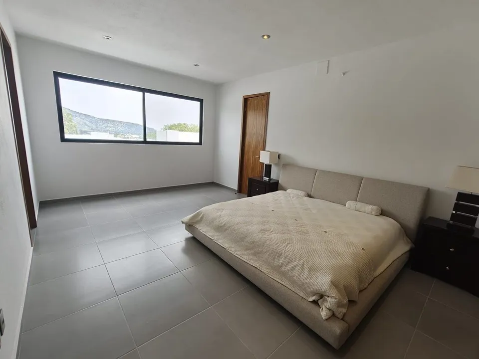 Foto 2 de CASA EN VENTA-BOSQUE REAL