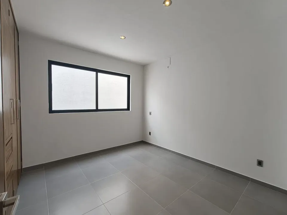 Foto 3 de CASA EN VENTA-BOSQUE REAL