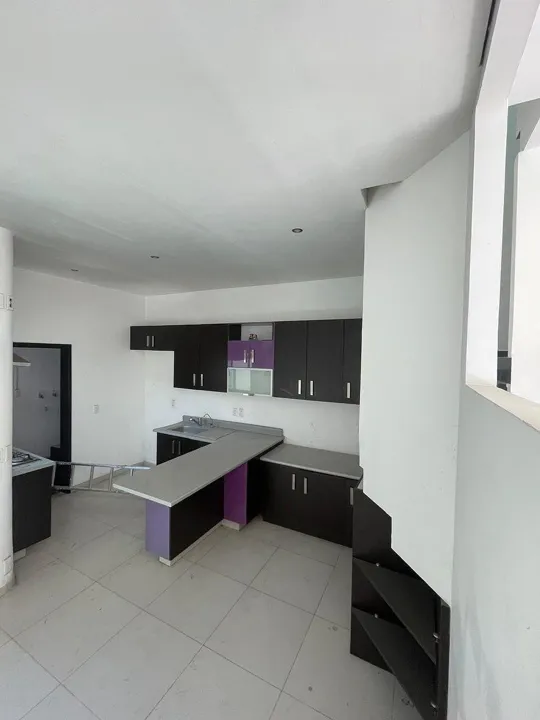Foto 8 de Casa y Terreno en Venta en Bosques de San Gonzalo - Fresno 171