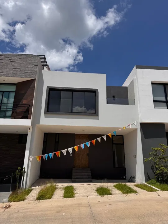 Casa nueva en venta en Valle Imperial en Zapopan Jalisco