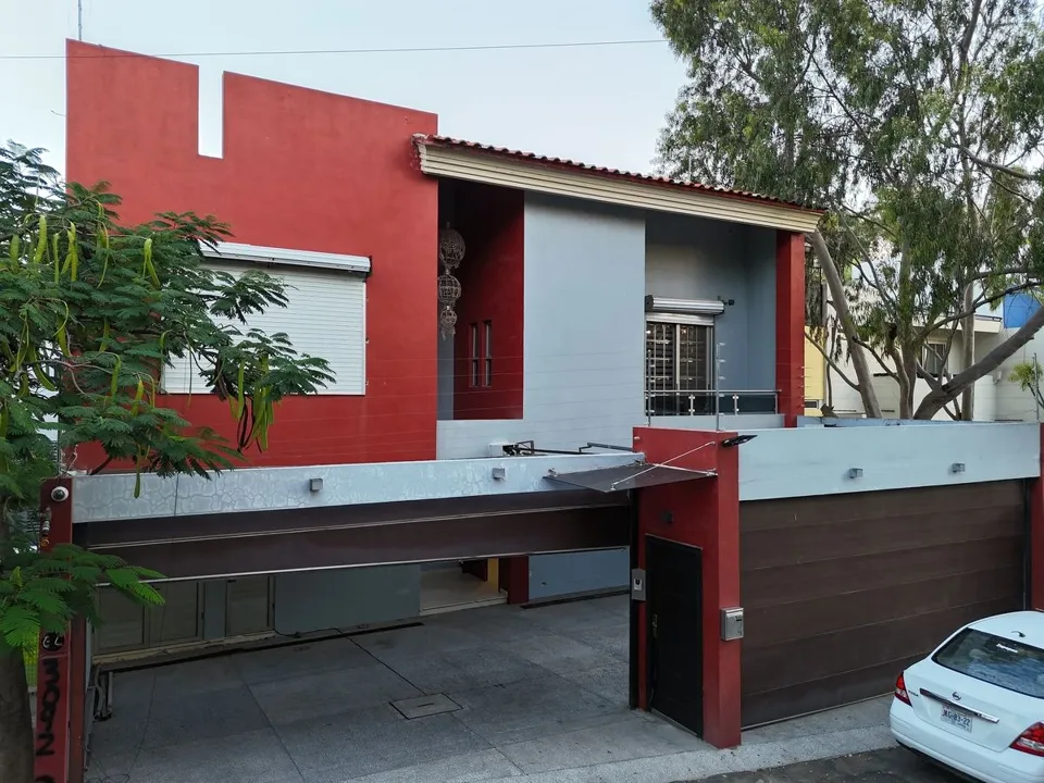 En Venta. Casa de Lujo en Las Cañadas, Zapopan, Jalisco.