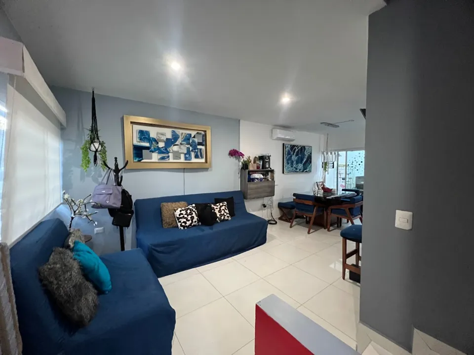 Foto 2 de CASA EN VENTA, FRACCIONAMIENTO PONTEVEDRA