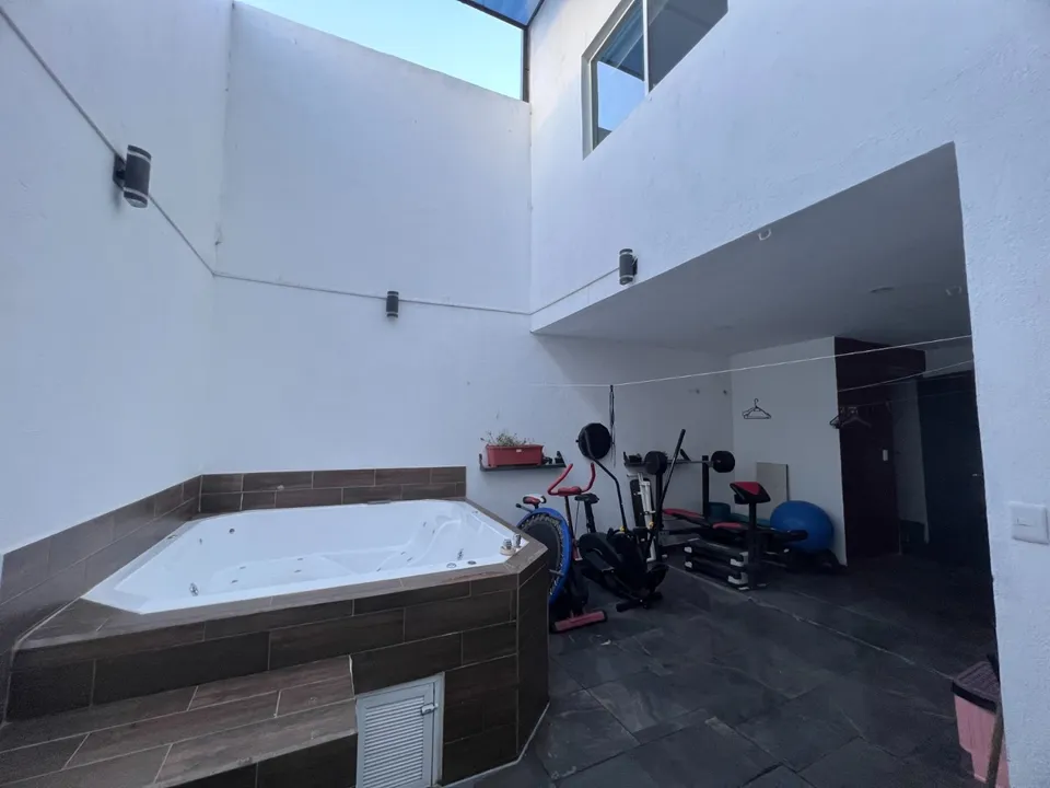Foto 4 de CASA EN VENTA, FRACCIONAMIENTO PONTEVEDRA