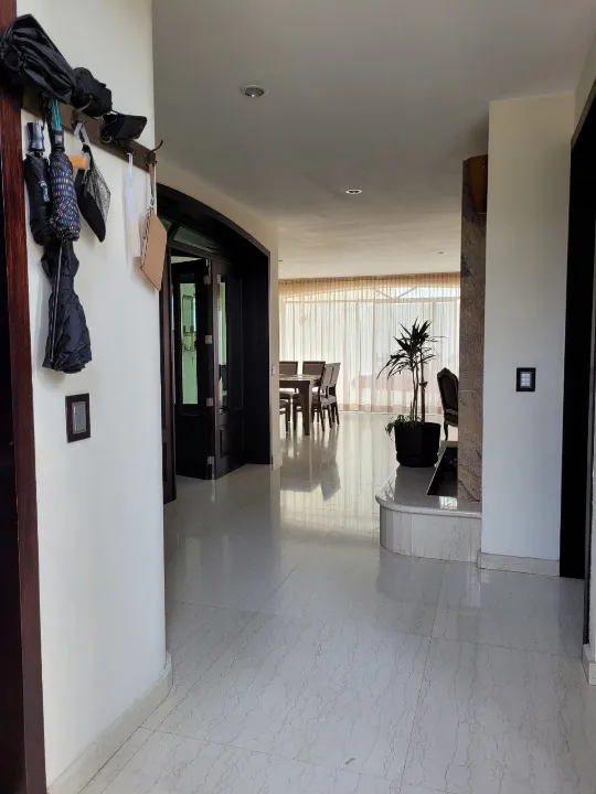Foto 2 de Casa en renta en Jardín Real, jardin real, Zapopan