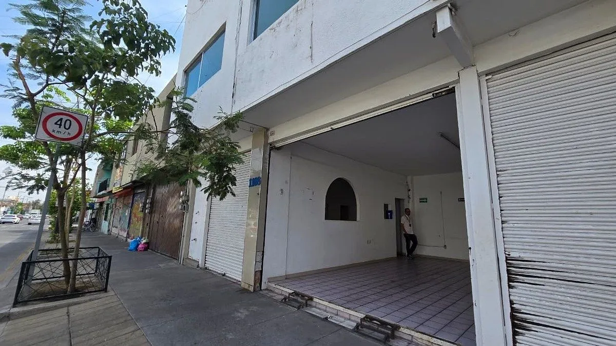 Foto 3 de Locales, Oficinas ó Bodegas en Venta - Enrique Dias de Leon y Plan de San Luis