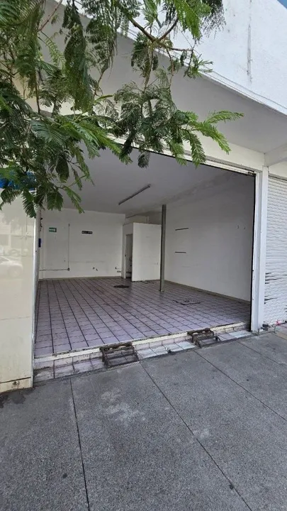 Foto 4 de Locales, Oficinas ó Bodegas en Venta - Enrique Dias de Leon y Plan de San Luis