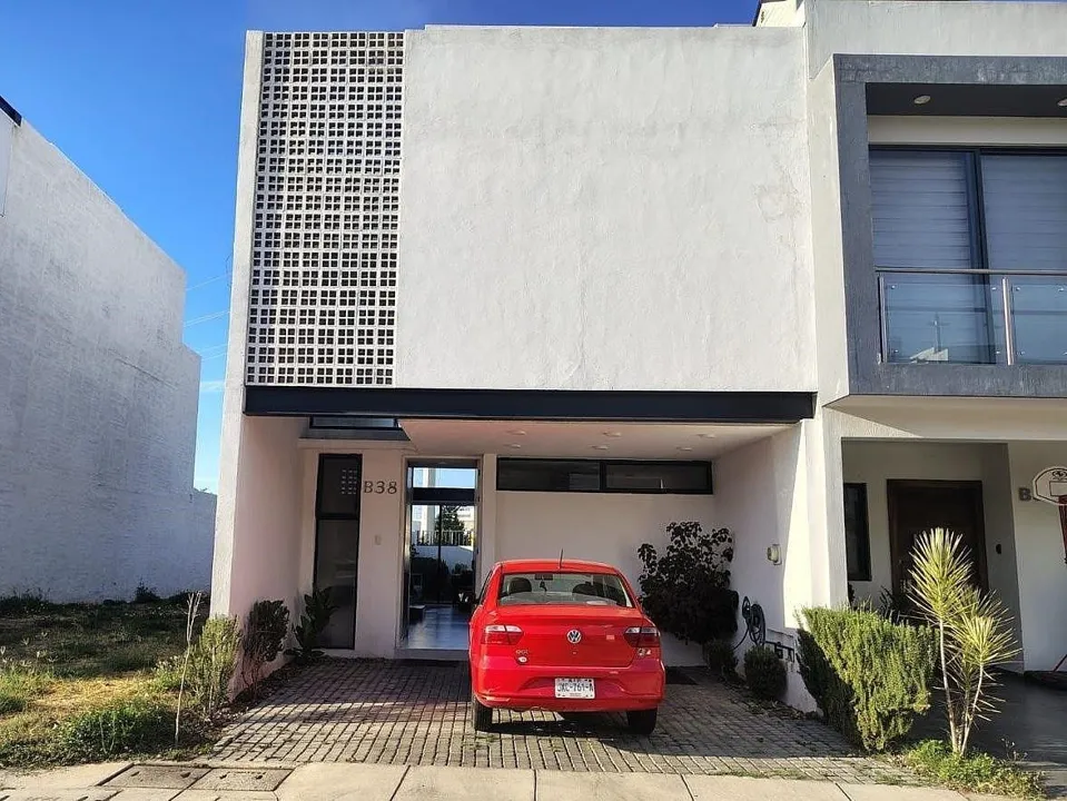 CASA EN RENTA EN VITANA RESIDENCIAL, FRACC. ALTAVISTA, ZAPOPAN, JALISCO
