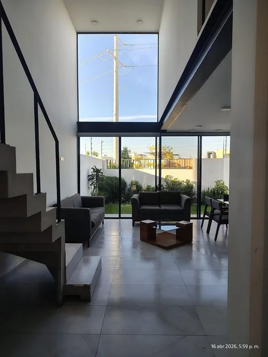 Foto 4 de CASA EN RENTA EN VITANA RESIDENCIAL, FRACC. ALTAVISTA, ZAPOPAN, JALISCO