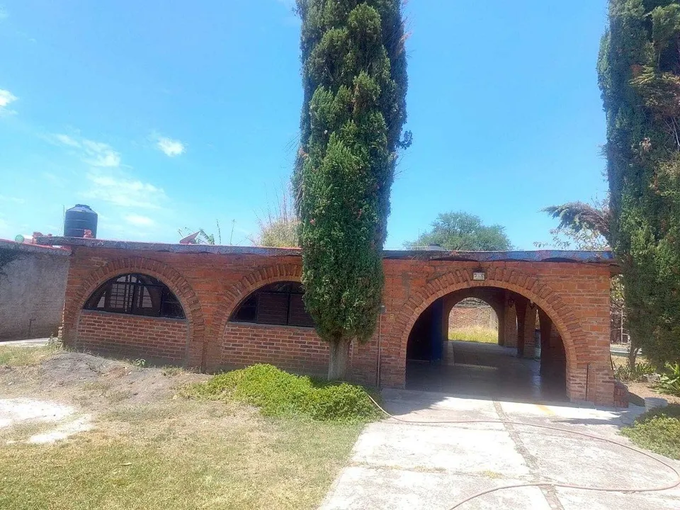 Foto 3 de Casa en Venta en Jardines de la Calera - Calzada del  Trueno 353