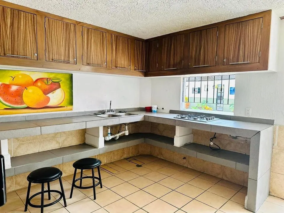 Foto 2 de Hotel en venta en zona del Vestir
