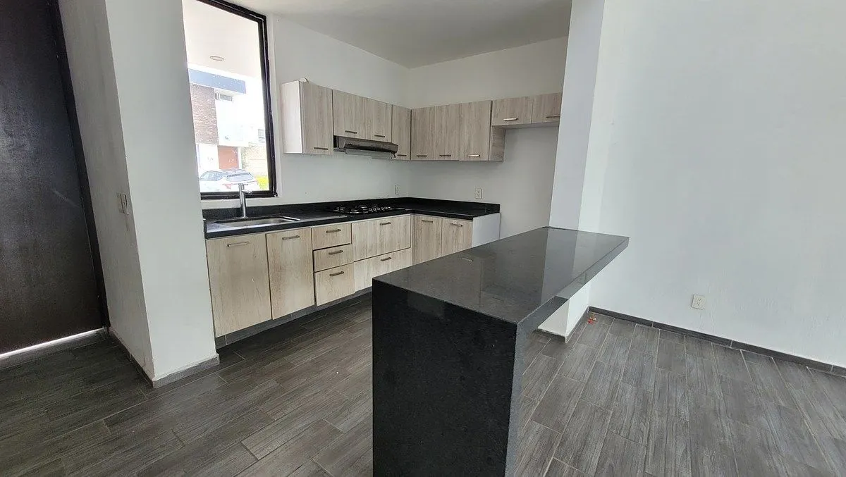 Foto 2 de Casa en Venta en Senderos de Monteverde, Sendero de los Naranjos