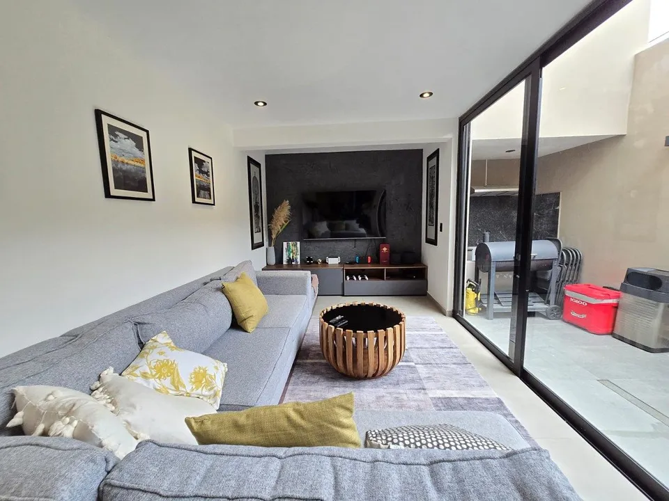 Foto 4 de Casa remodelada en Jardines de la Patria