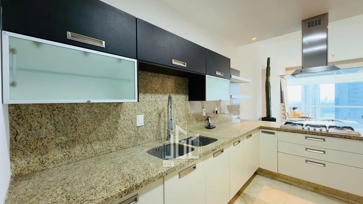 Foto 3 de DEPARTAMENTO EN VENTA EN ANDARES VIDA - ZONA ANDARES