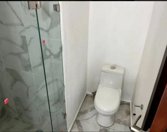 Foto 3 de Casa en venta en Calle Claudio Ptolomeo, Arboledas, Zapopan