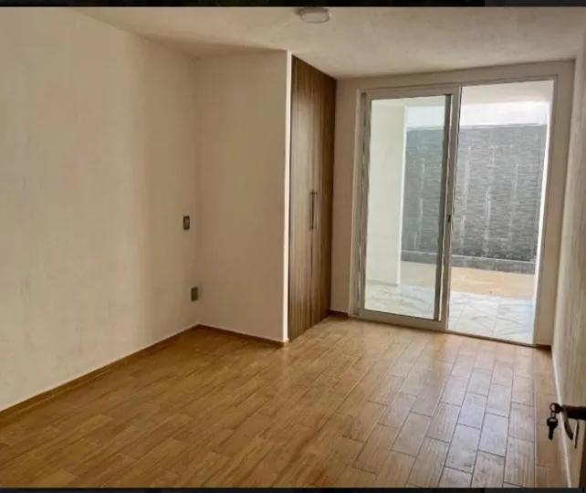 Foto 4 de Casa en venta en Calle Claudio Ptolomeo, Arboledas, Zapopan