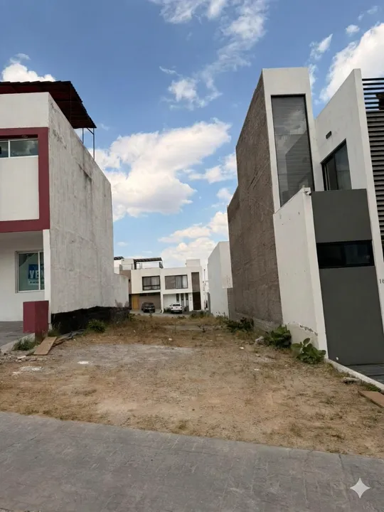 Terreno en Venta en Senderos de Monteverde