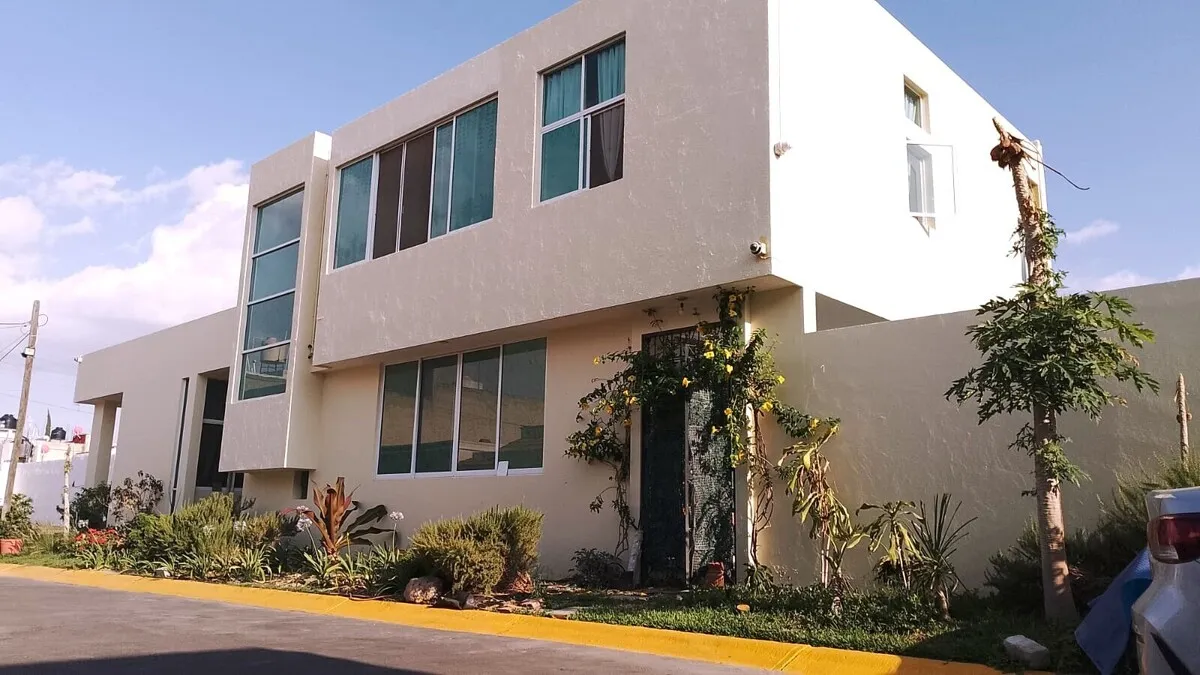 Casa en Venta en Mariano Otero - Guardia Nacional 3