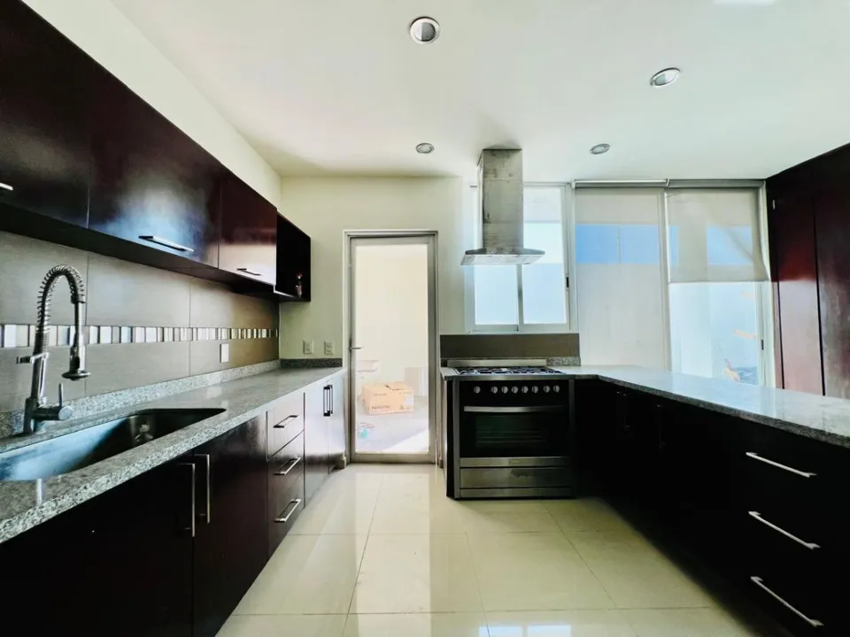 Foto 8 de CASA EN VENTA EN VALLE IMPERIAL COTO BIZANTINO