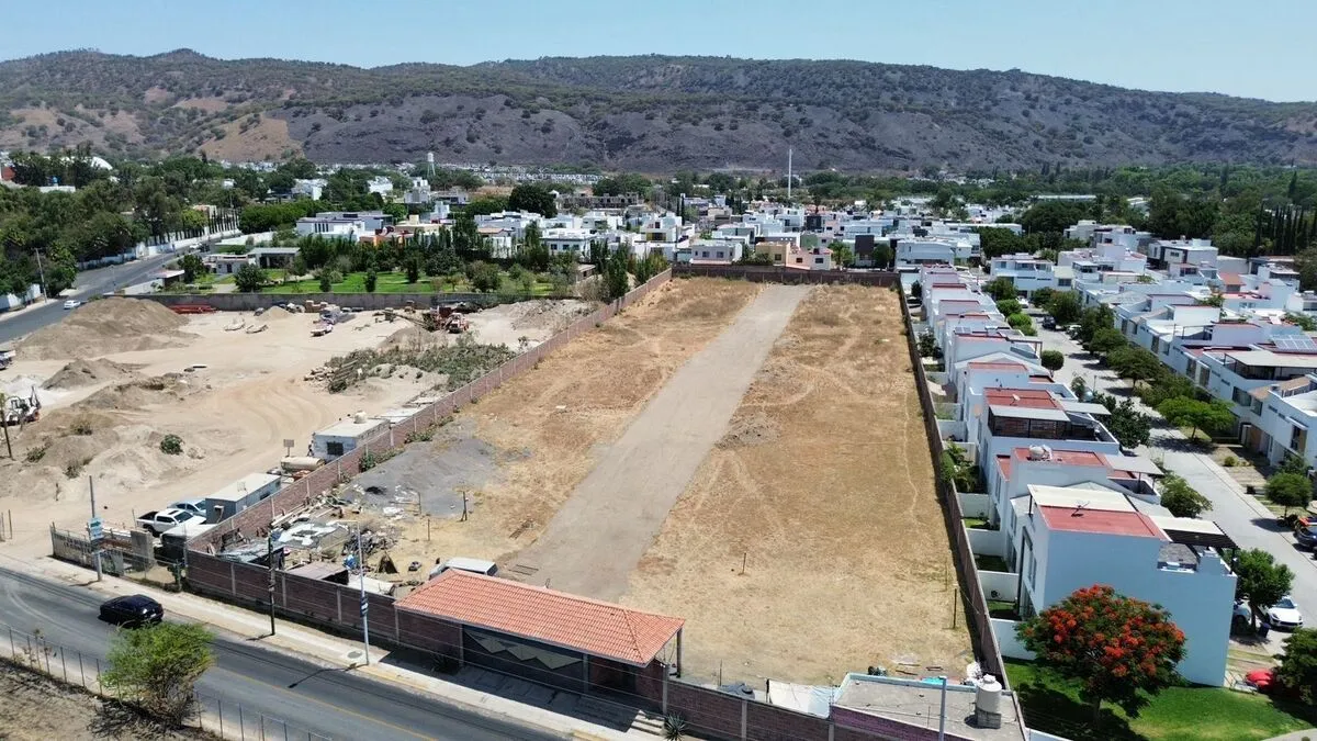 Foto 3 de TERRENO EN VENTA EN ZONA SUR, PARA DESARROLLADORES!!!!
