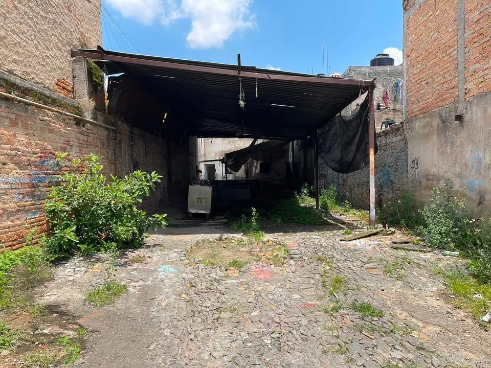 Foto 3 de Terreno venta en Col. Hernández Romo en Guadalajara