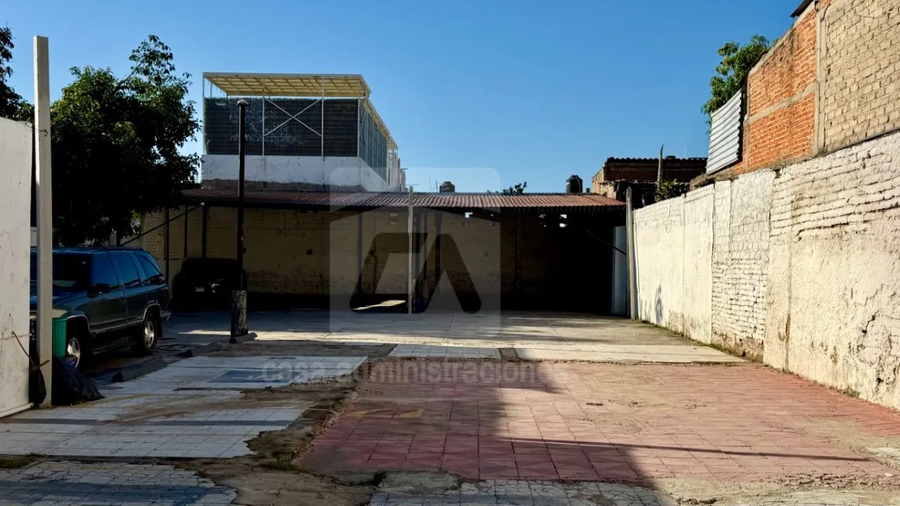 Foto 4 de Terreno en venta en Calle Mar Rojo, Observatorio, Guadalajara