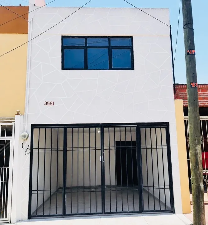 Casa en venta en Calle Cruz Gálvez, Lomas de Polanco, Guadalajara