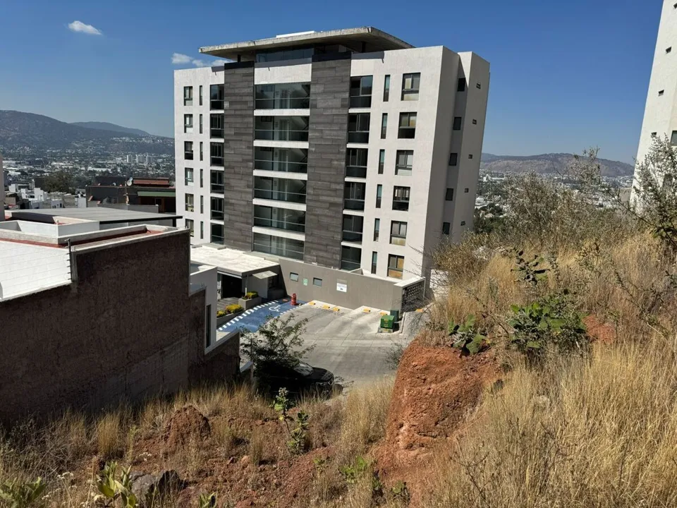 Foto 9 de Terreno en venta en  Paisajes del Tesoro - Paisaje de Parques 12B