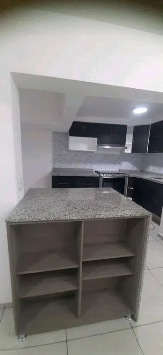 Foto 9 de Casa en Venta con Local Comercial en Parques Zapopan